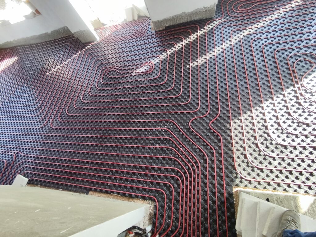 1692483448088