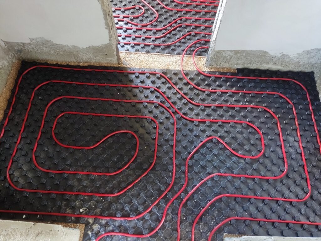 1692483448197