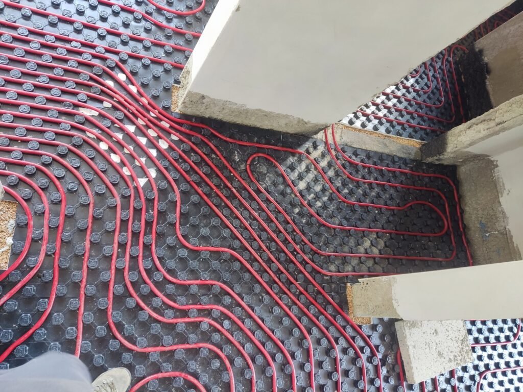 1692483448233